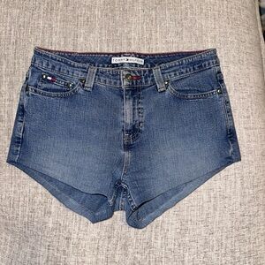 🍀Tommy Hilfiger Blue Jean Shorts with Frayed Hem